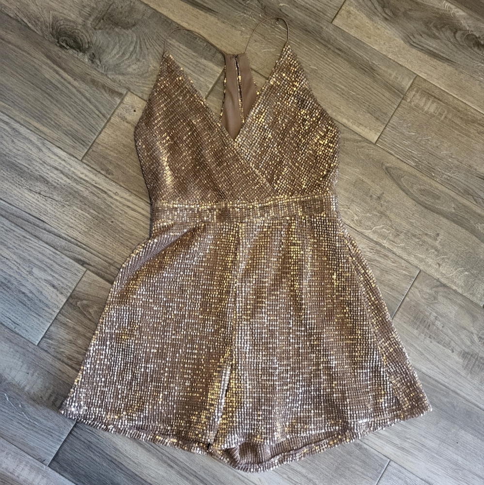 Astr The Label Gold Sequin Romper Size Small - image 6